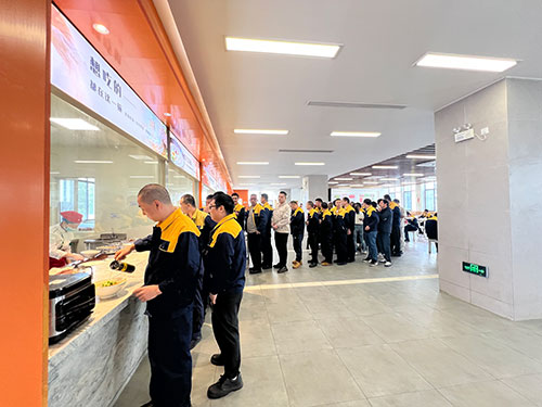  【喜迎食堂新(xin)篇章 共品(pin)舌尖幸福感】創力(li)集(ji)團(tuán)食堂運營(ying)模式(shi)升級暨開業活動(dòng)取得圓滿成(cheng)功(圖8)